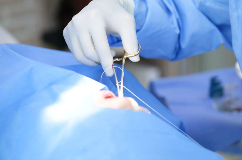 岡山ビューティースマイルサロンと皮膚科の連携