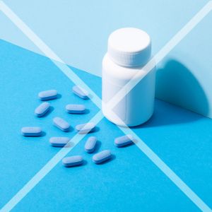 薬剤による歯の深部からの変色