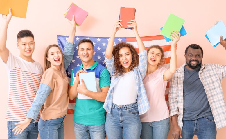 白い歯は海外の常識。岡山で歯のホワイトニング