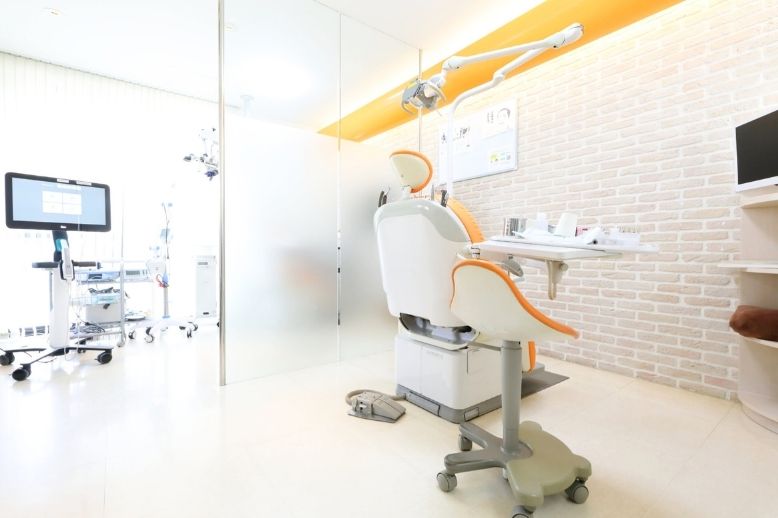岡山の審美歯科・ホワイトニング・予防歯科専門の治療室