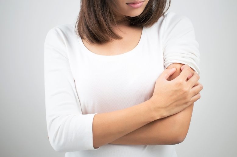 金属アレルギーの方にも安心なノンメタルの審美歯科治療